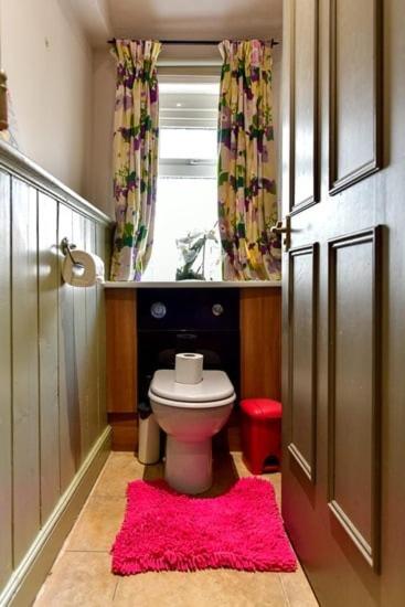 Quirky 4 Bedroom Apartment With Terrace Cardiff Esterno foto