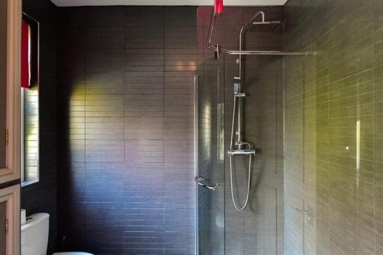 Quirky 4 Bedroom Apartment With Terrace Cardiff Esterno foto